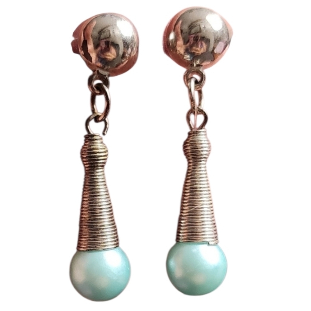 💥4 For $20💥Silver and Light Blue Drop Earrings